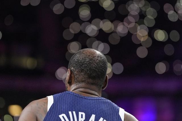 爆发力在N, 詹姆斯 爆发力在N, 詹姆斯