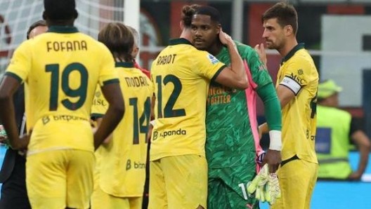 他在米兰内, 疲劳, 往更衣室的